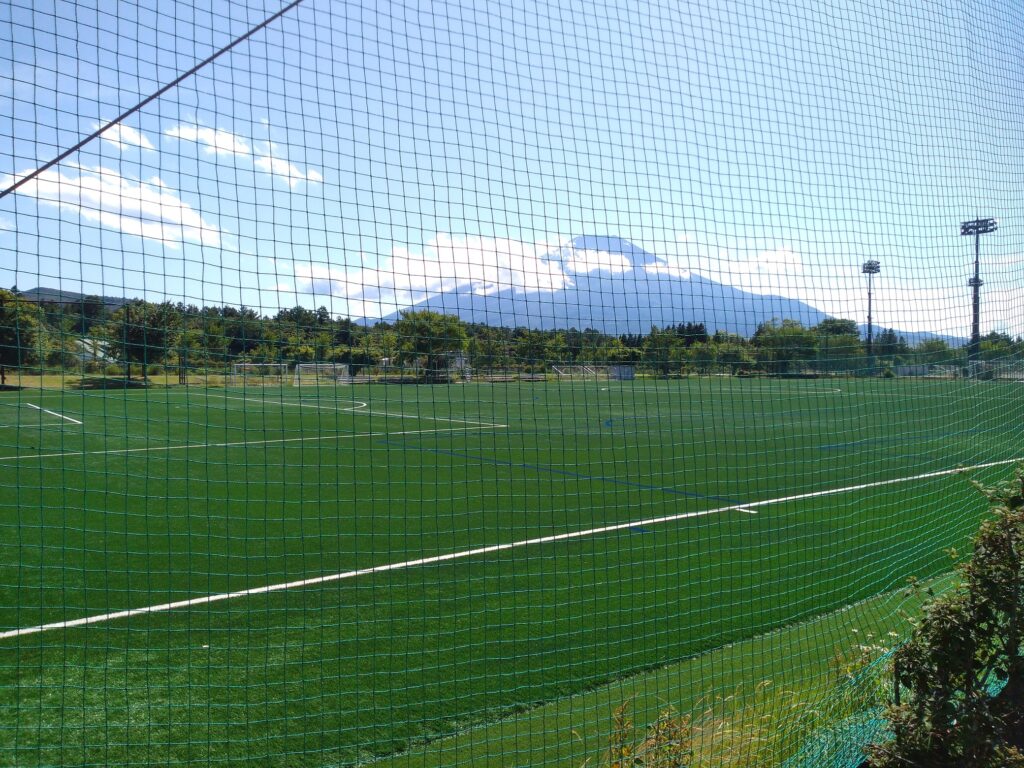 山中湖交流プラザの広っぱ